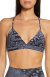Alo Yoga Vapor Bandana Print Sports Bra In Black