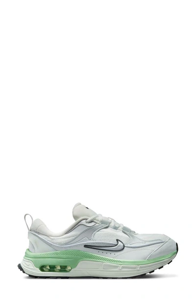 Nike Air Max Bliss Sneaker In Summit White/ Silver/ Black