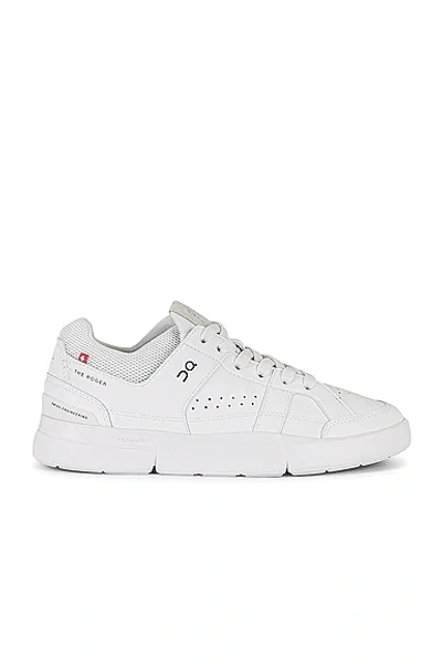 On The Roger Clubhouse Tennis Sneaker In White