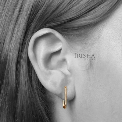 Pre-owned Irisha Designs 14k Gold 0.17 Ct. Genuine Diamond 20 Mm Long Huggie Hoop Earrings Fine Jewelry In F-g