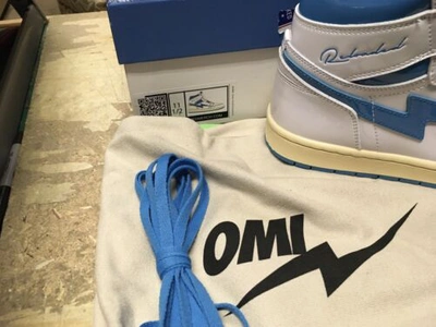 Pre-owned Reloaded Merch Ds Mens  Air Omi Like Air Kiy Cookies White Unc Blue Sz 11.5
