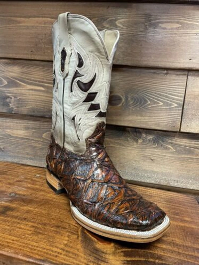 Pre-owned Ranchers Men's Pirarucu Exotic Western Boot Square Toe -triple Stitch -7000r-e0621 In Savanna