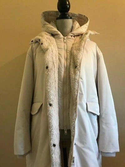 Pre-owned Vince Mixed Media Puffer Coat Size Medium In Off White