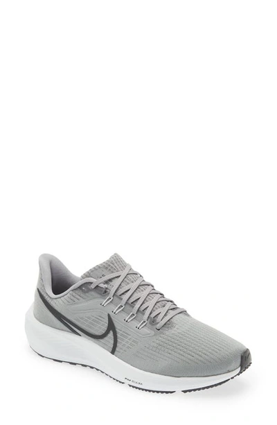 Nike Men's Pegasus 39 Road Running Shoes - Medium Width In Particle Grey/light Smoke Grey/grey Fog/off No In Particle Grey/off Noir/light Smoke Grey/grey Fog/off White