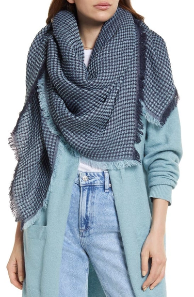 Treasure & Bond Thermal Knit Scarf In Blue Combo