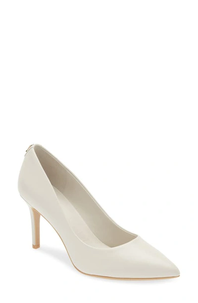 Karl Lagerfeld Royale Pump In White