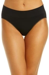 Wacoal Feeling Flexible Hipster Briefs In Black