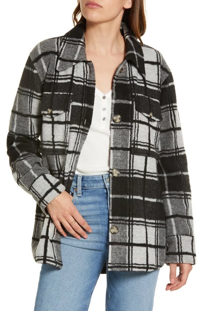 Faherty Holden High Pile Fleece Jacket In Black Cream Plaid