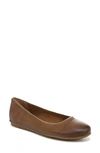 Zodiac Sonia Womens Leather Round Toe Ballet Flats In Latte