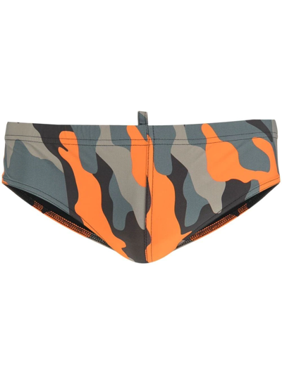Dsquared2 Logo-print Swim Trunks In Grün
