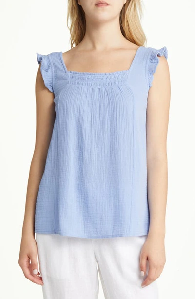 Beachlunchlounge Selah Gauze Flutter Sleeve Top In Blue