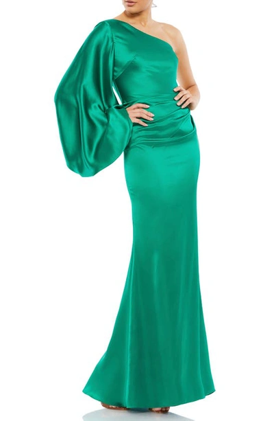 Ieena For Mac Duggal One-shoulder Trumpet Gown In Emerald