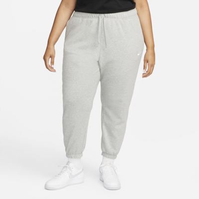 Nike Women's  Sportswear Club Fleece Mid-rise Oversized Sweatpants (plus Size) In D Gr H,whi