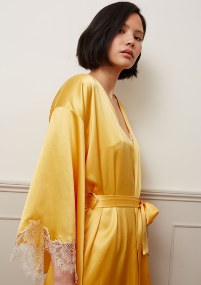 Gilda & Pearl Persephone Short Robe In Aurora,gold