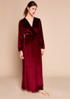 Gilda & Pearl Saratoga Damson Velvet Robe In  Damson