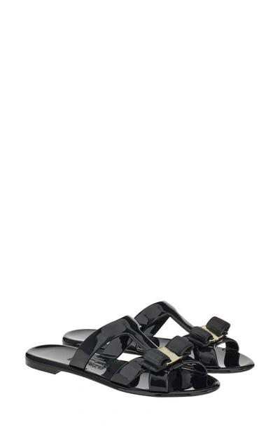 Salvatore Ferragamo 10mm Lylia J Rubber Slide Sandals In Black