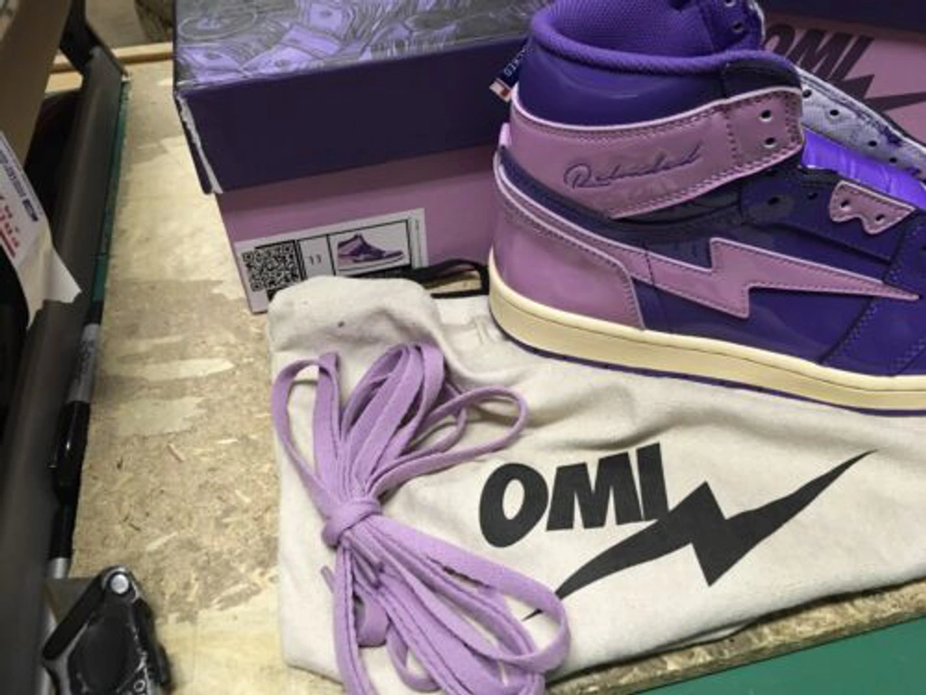 Pre-owned Reloaded Merch Ds Mens Air Omi Like Air Kiy Purple  display picture 1