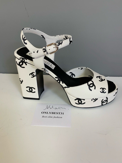 Pre-owned Chanel 2022 White Lambskin Cc Logo Platform Block Heel Sandals 38,39 Sizes