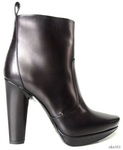 Pre-owned Calvin Klein Collection Black Leather Ankle Boots Italy Giselle Great $795