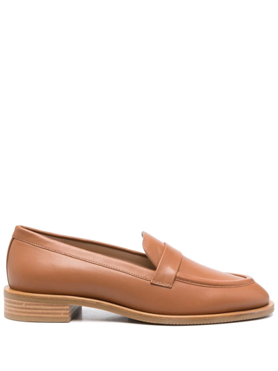 Stuart Weitzman Almond-toe Leather Loafers In 褐色