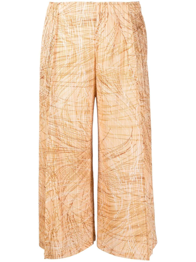 Issey Miyake Abstract-pattern Pleated Cropped Trousers In 中性色
