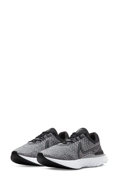 Nike React Infinity Run Flyknit 3 Sneakers In Gray-black In Black/grey Fog/white/dark Smoke Grey