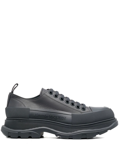 Alexander Mcqueen Tread Slick Low-top Sneakers In Grey