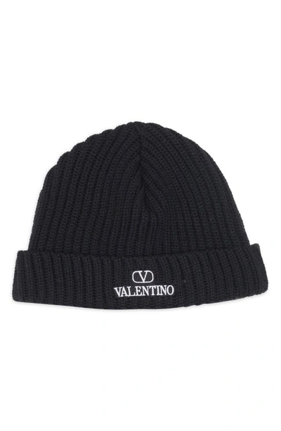 Valentino Garavani Vlogo Ribbed Virgin Wool Beanie In Nero