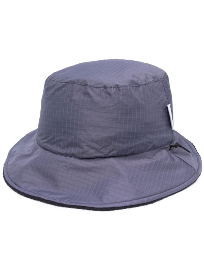 Mackintosh Chillin Bucket Hat In Blue