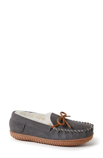 Fireside By Dearfoams Alice Springs Genuine Shearling Moccasin Slipper In Grey