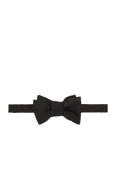 Tom Ford Pre-tied Silk-grosgrain Bow Tie In Black