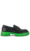 Steve Madden Lawrence Black And Green Color Block Leather Flatform Loafers In Black