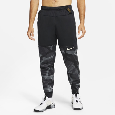 Nike Men's Therma-fit Camo Tapered Training Pants In Black | ModeSens