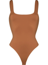 Good American Scuba Square-neck Stretch-woven Body In Braun