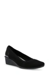 Anne Klein Malani Wedge Square Toe Pump In Black Multi Fb
