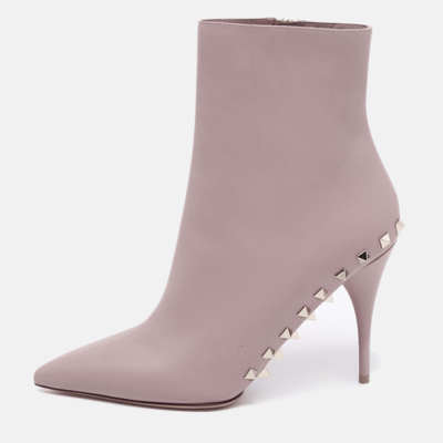Pre-owned Valentino Garavani Dusty Pink Leather Rockstud Pointed Toe Ankle Boots Size 38.5