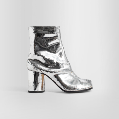 MAISON MARGIELA WOMAN SILVER BOOTS