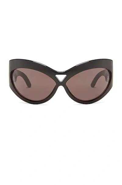 Saint Laurent Butterfly Sunglasses In Black