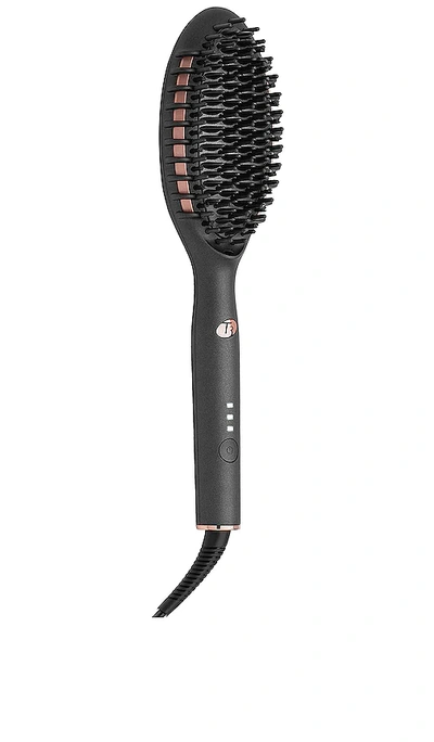 T3 Edge Smoothing Styling Brush In Black