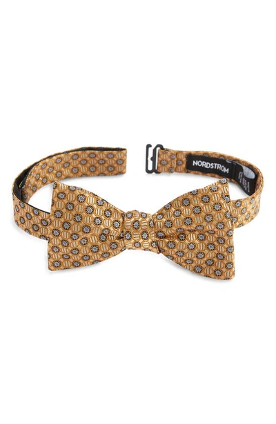 Nordstrom Neat Medallion Silk Bow Tie In Yellow