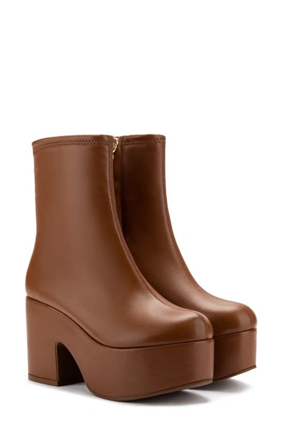 Larroude Miso Leather Platform Short Boots In Caramel