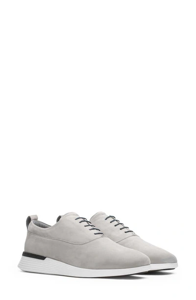 Wolf & Shepherd Crossover Longwing Blucher In Gray / White