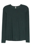 Beyond Yoga Featherweight Classic Crew Pullover Top In Forest Green - Pine