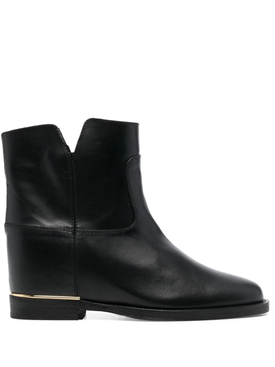 Via Roma 15 Side Slit-detail Ankle Boots In Black