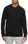 Nike Men's  Sportswear Premium Essentials Long-sleeve Pocket T-shirt In Black