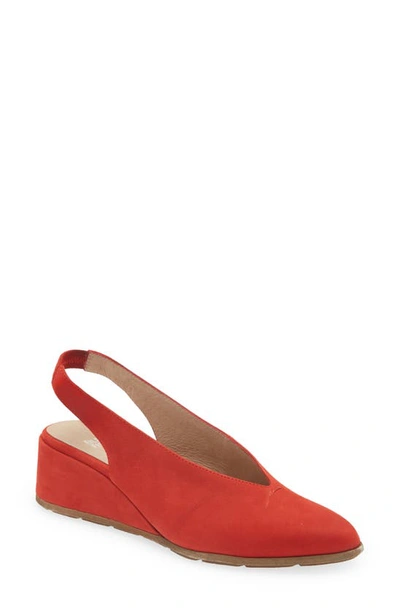 Eileen Fisher Devi Slingback Wedge Sandal In Cinnabar