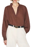 Frame Long Sleeve Popover Blouse In Coffee