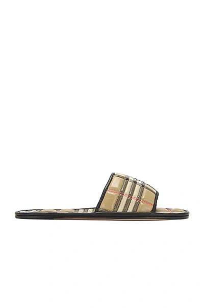 BURBERRY ALIXA FLAT SANDALS