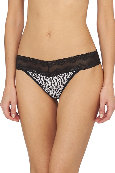 Natori Bliss Perfection Lace-trimmed Thong (one Size) In Wild Savannah Print