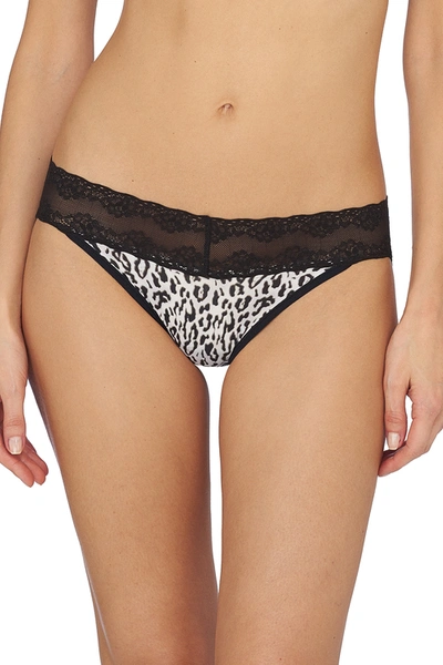 Natori Bliss Perfection Soft & Stretchy V-kini Panty Underwear In Wild Savannah Print